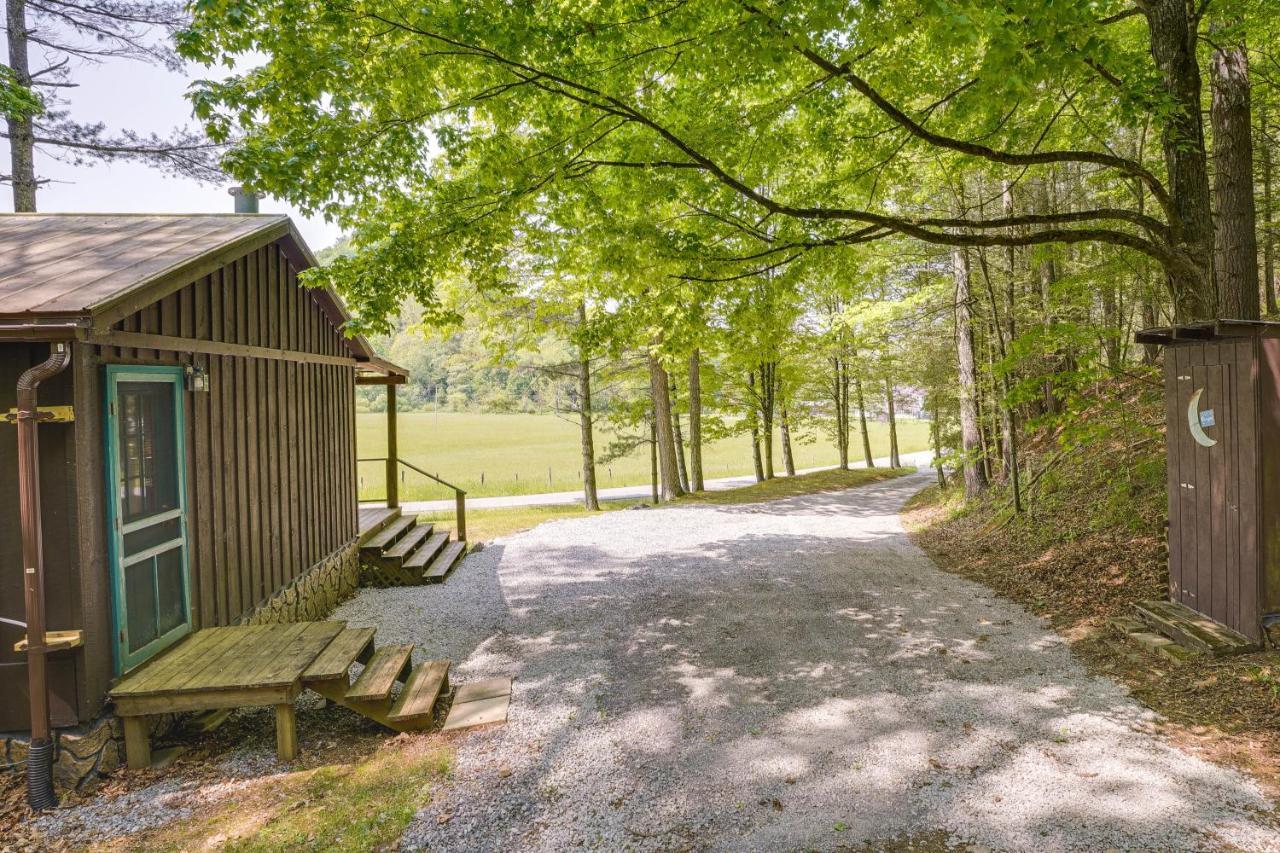 Cozy Green Bank Cabin About 2 Mi To Observatory! Villa Dunmore Exterior photo